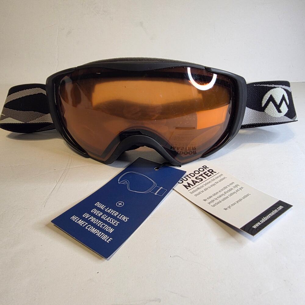 NWT Outdoor Master Adult Snow Goggles Black Frame w/Orange Lenses UV